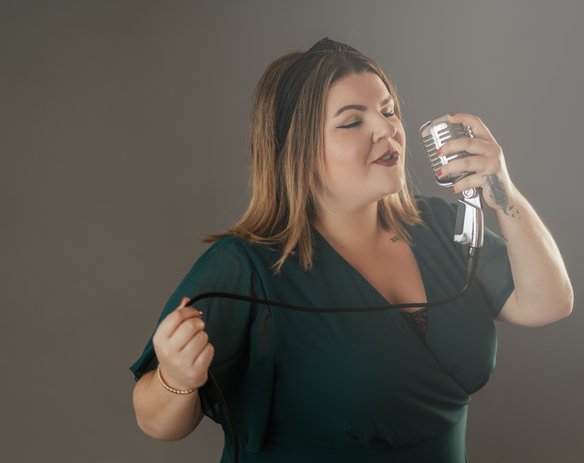 Vanessa Huss – Sängerin